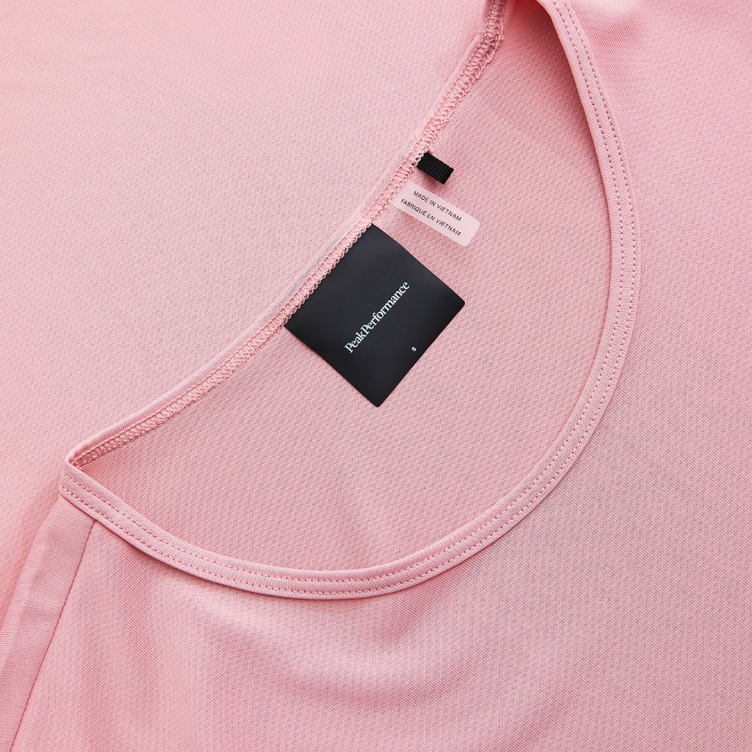 Peak Performance Womens Active Slim Tee