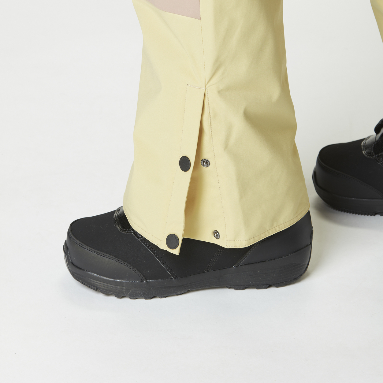 Picture Womens Elwy Bib Pants